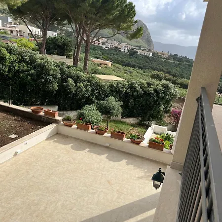 Vista Mare E Monte Cofano